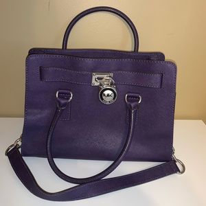 Micheal Kors handbag with two strap options
